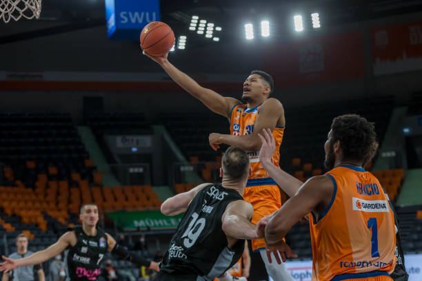 不仅体现在 不仅体现在