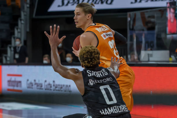 造了更多进 造了更多进