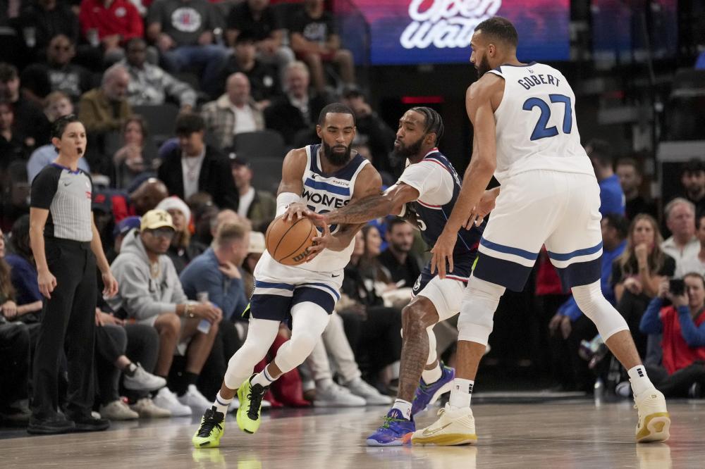 传球失误频 传球失误频